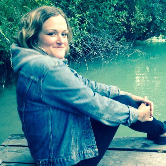 Meet your Posher, Tara - Picture 1 of 1